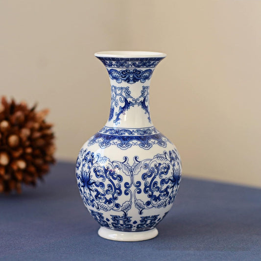 fanquare Small Blue and White Porcelain Vase, Chinese Porcelain Vase for Home Decor, Traditional Ceramic Flower Vase, 5.5"