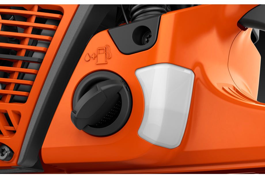 Husqvarna 562 XP® G Mark II Petrol Chainsaw 18″