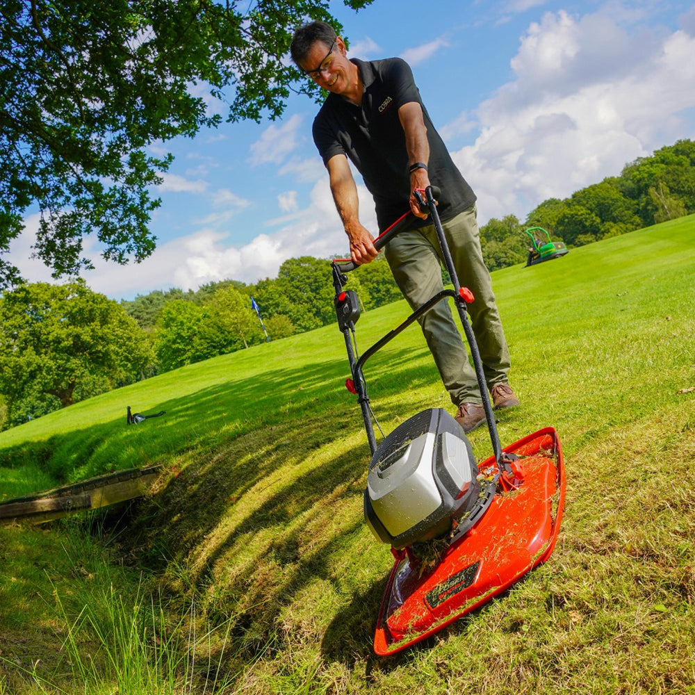 Cobra AirMow 5180V 80V Cordless Hover Mower (with 2 x 5Ah Batteries & 2 x Fast Chargers)