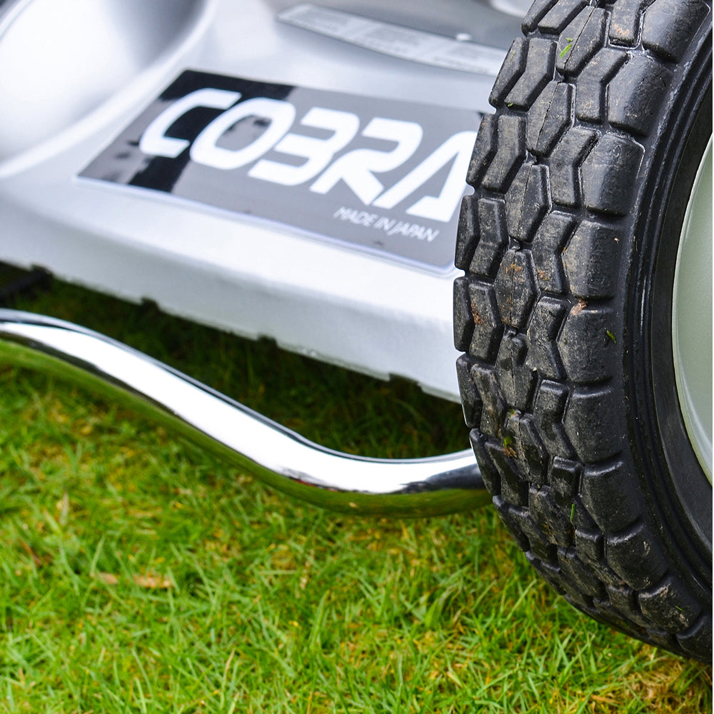 Cobra Pro M53HST-PRO Hydrostatic Petrol Lawn Mower