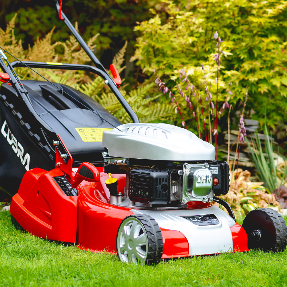 Cobra RM40SPCE Self-Propelled Rear Roller Petrol Lawn Mower (Electric Start)