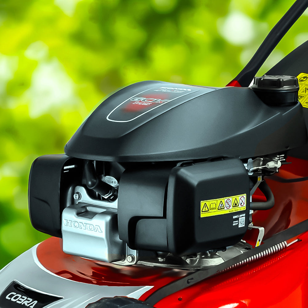 Cobra RM46SPH Self-Propelled Rear Roller Petrol Lawn Mower