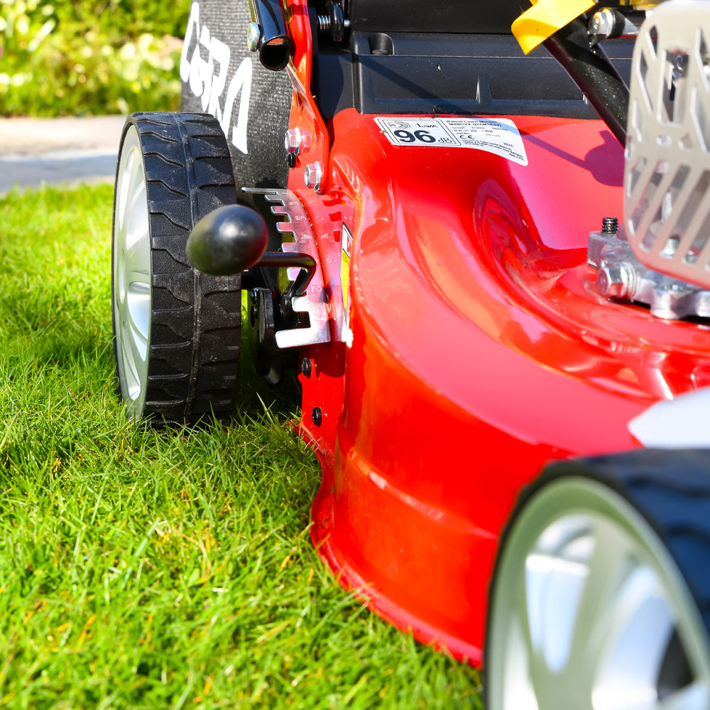 Cobra RM51SP80VX Twin 40V MAX+ Self-Propelled Rear Roller Cordless Lawn Mower (with 2 x 40V 4Ah Batteries & 2 x Fast Chargers)